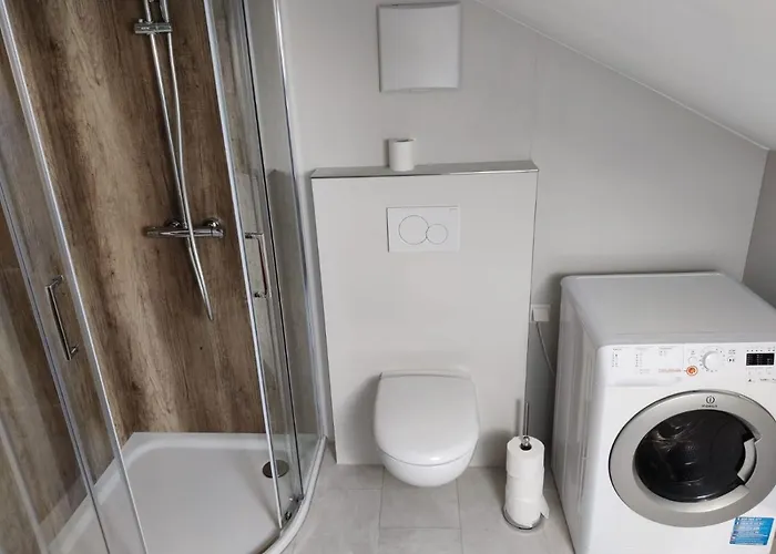 Ferienwohnung-dachgeschoss Familie Mayer Lejlighed Krems an der Donau